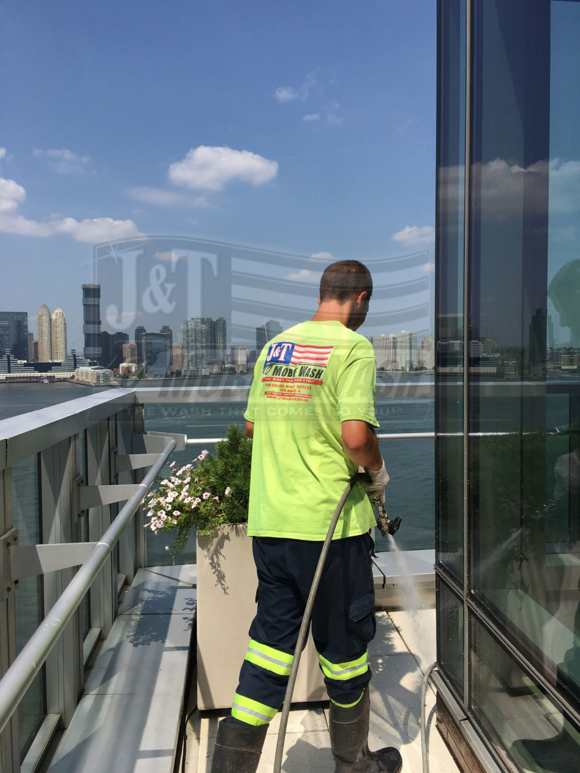 Rooftop Patio & Terrace Cleaning J&T Mobile Wash